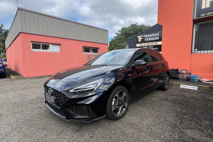 HYUNDAI i30